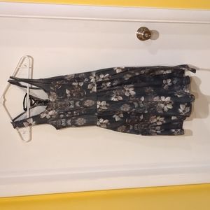 Jessica Simpson dress